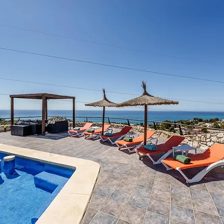 Holivista Villa